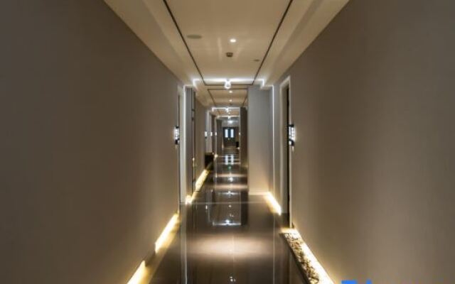 Pinghu Junhao Holiday Hotel