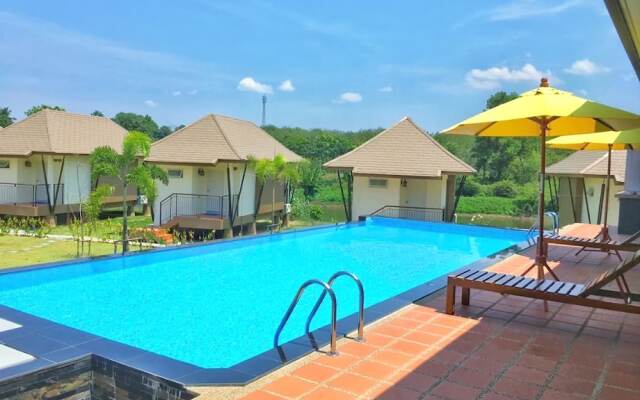 Tipparika Riverview Hotel