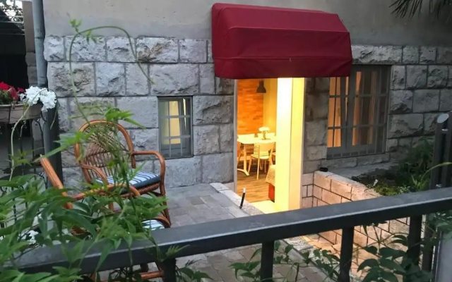 One bedroom apartment