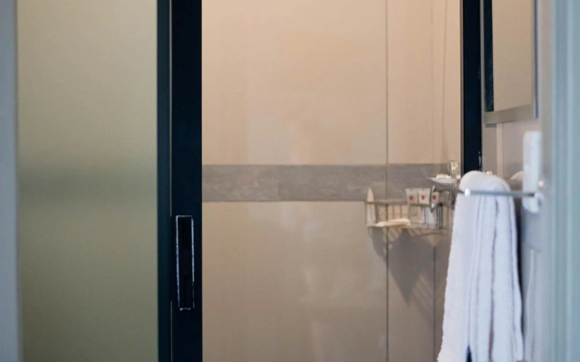 President Guest Lodge