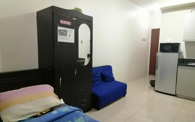 The Beacon Makati Staycation Suites