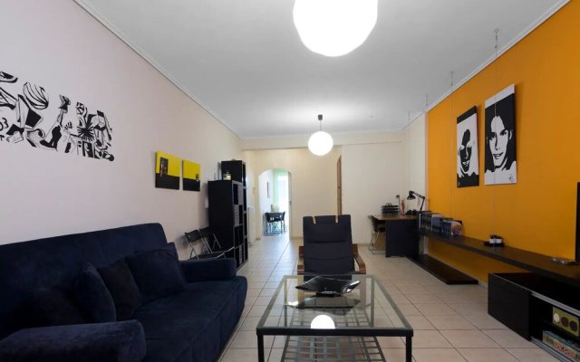 Spacious 2 bedroom apartment in Thessio