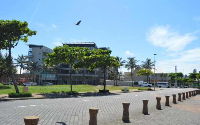 2 Sleeper with King Bed at Point Waterfront