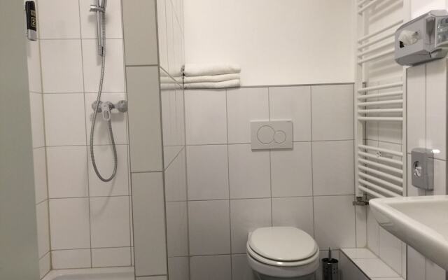 Lloyed Hotel