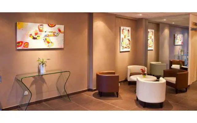 Brit Hotel Confort Limouzi Tulle