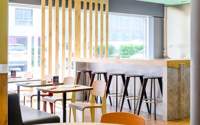 ibis Zurich City West