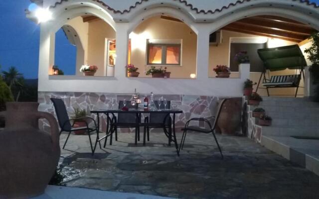 Anna's Family House