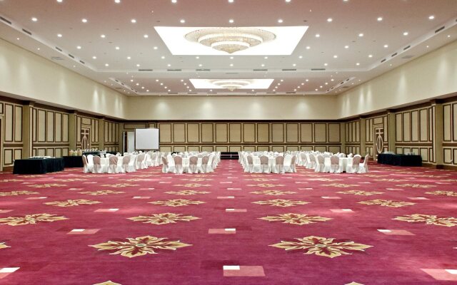 Ijen Suites Hotel