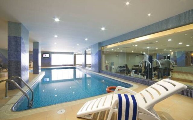 Golden Tulip Dammam Corniche Hotel