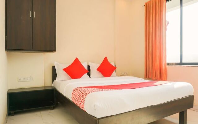 Collection O 22348 Radha Krishna