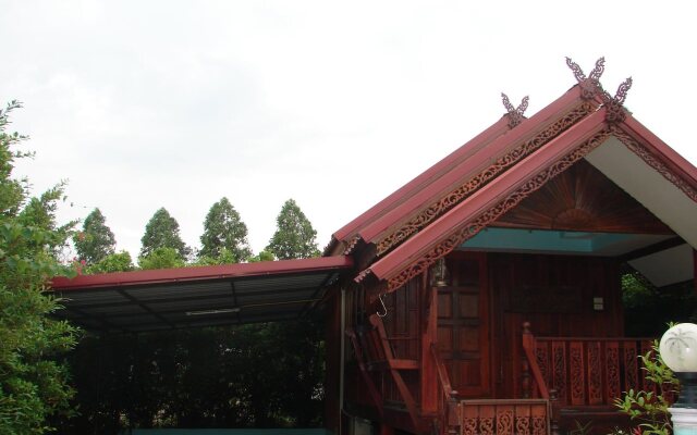 Ruenmanee Resort
