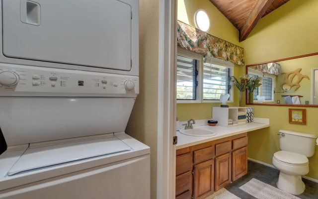 Hale O Aloha Handicap Accessible Gem in Kona!