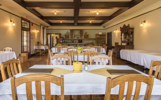 Naramata Heritage Inn & Spa