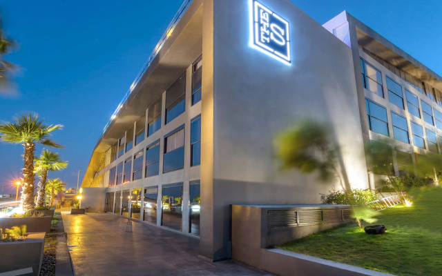 The S, an Ascend Hotel Collection Member