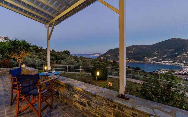 "villa Avaton With Magnificent sea View and Skopelos Town"