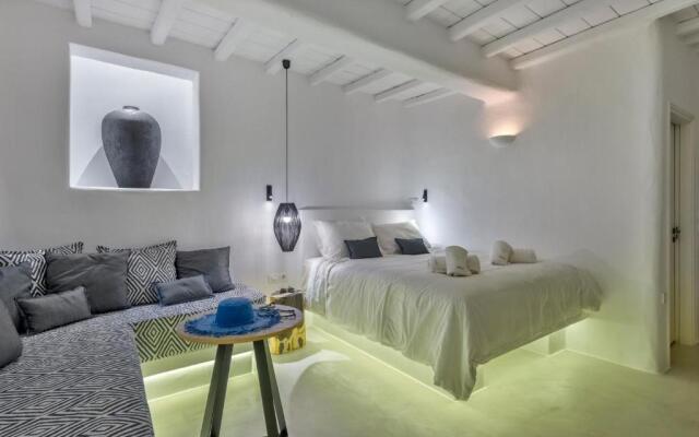 Mykonian Mews Luxury Suites
