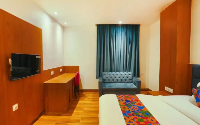 Hotel Swarn Bhoomi