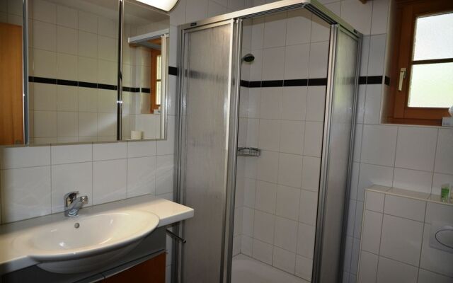 Apartment Alpin EG - Griwarent AG