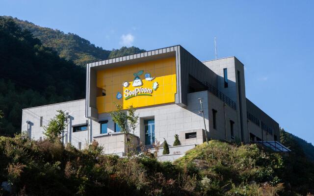 Yeongwol Supium Seonbawisan Gaegok Pension