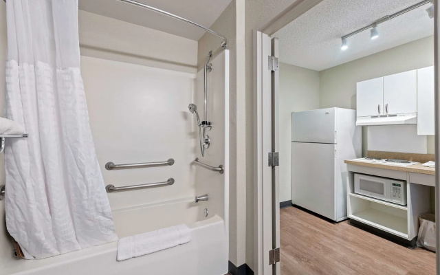 Extended Stay America Select Suites - Dallas - Lewisville