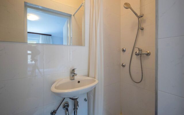 Awesome Home in Dramalj With Wifi and 5 Bedrooms