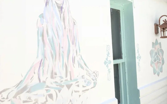 Kiraz Cicegi Butik Akyaka