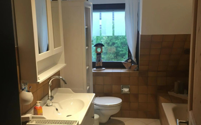 Spechtstraße 65 Ferienwohnung