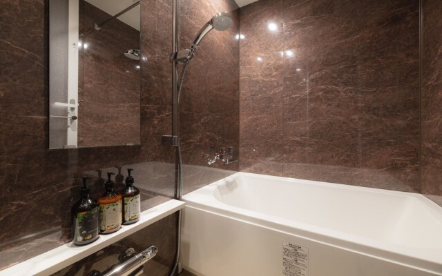 GRAND BASE Hakata Premium