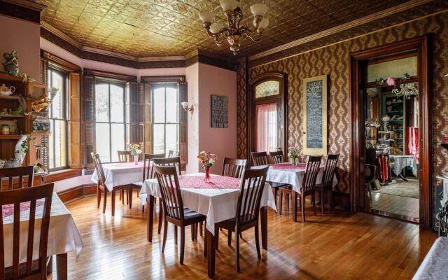 Kimmell House Inn Bed and Breakfast