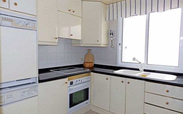 Apartment - 3 Bedrooms with WiFi and Sea views - 103807