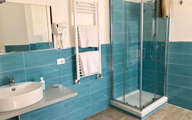 Mondello Beach Rooms