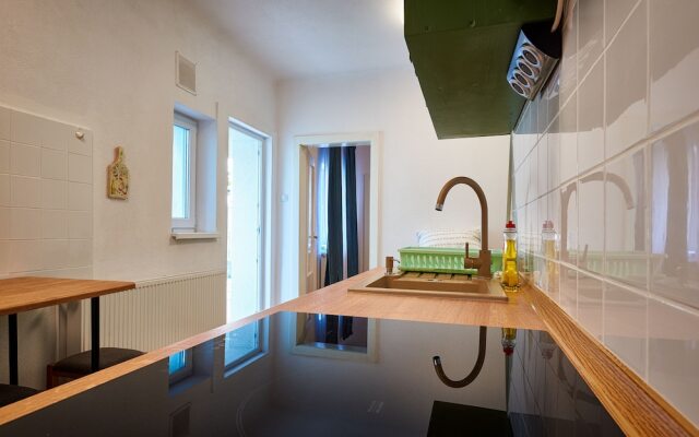 City Escape Apartments