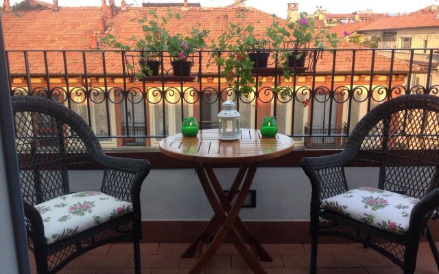 Apartment Pied à Terre with Terrazza in Milan City Center