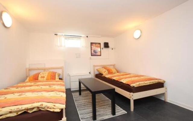 6678 Privat-Souterrain-Apartment