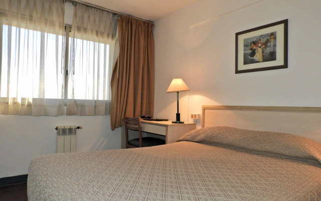 Hotel Tres Cruces