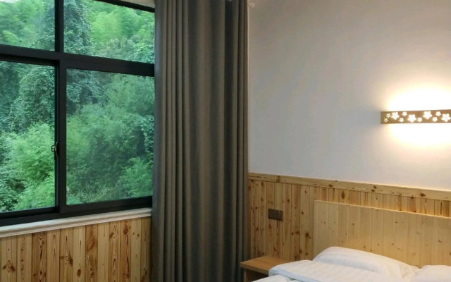 Anji Tongrenge Guesthouse
