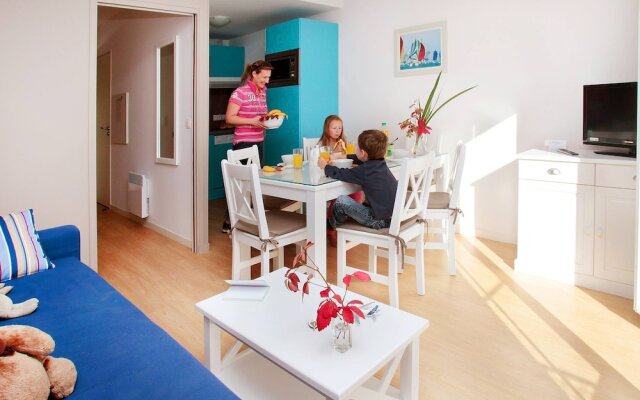 Beautiful apartment in local style on a small residence