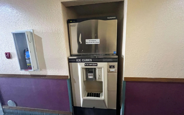 Motel 6 Deming, NM
