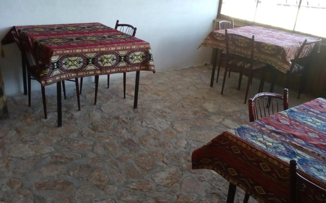 Avlu Cave House