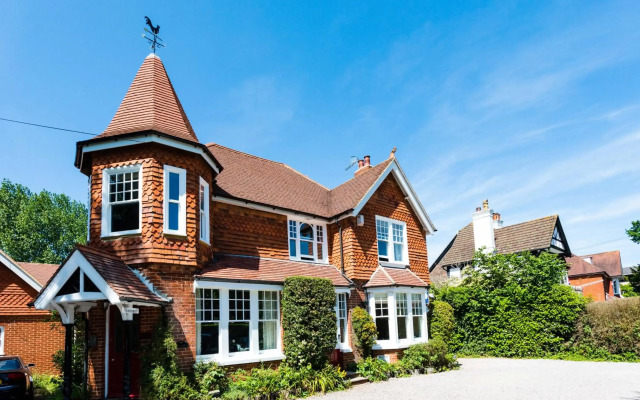 The Lawn Guest House