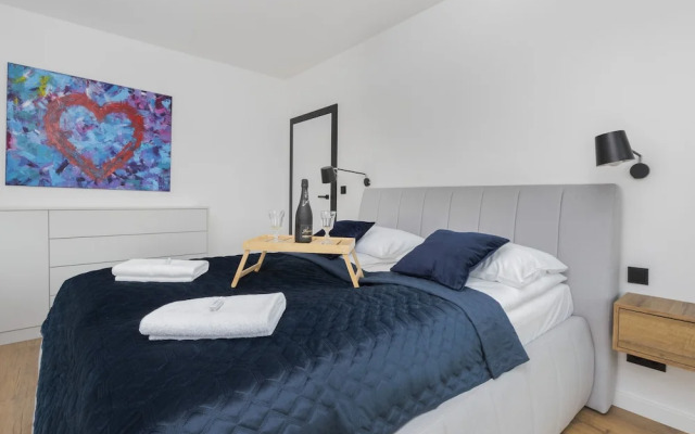 Navalis Apartments Gdynia by Renters