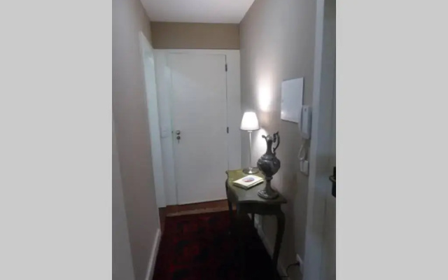 Luminous Central Apartment