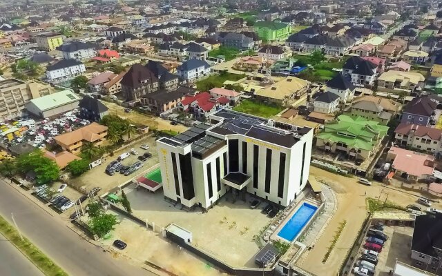 Garden Top Hotel Festac