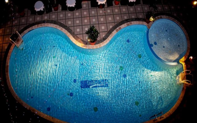 Travellers Suites Serviced Apartments