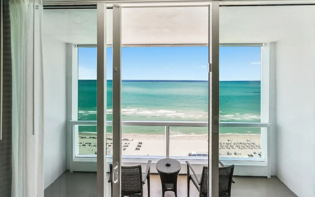 Residences at Fontainebleau Miami