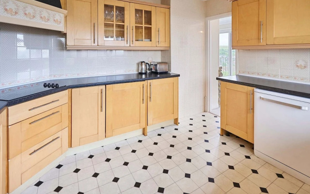 Host Stay Saltdean Sea View