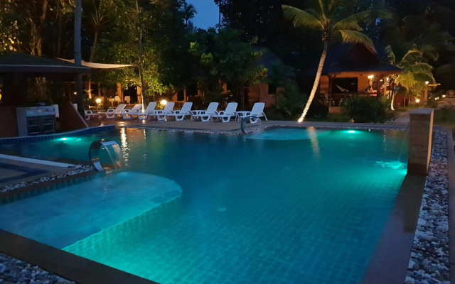 Lanta Pearl Beach Resort
