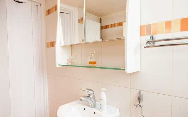 Cute apartment in Neos Kosmos
