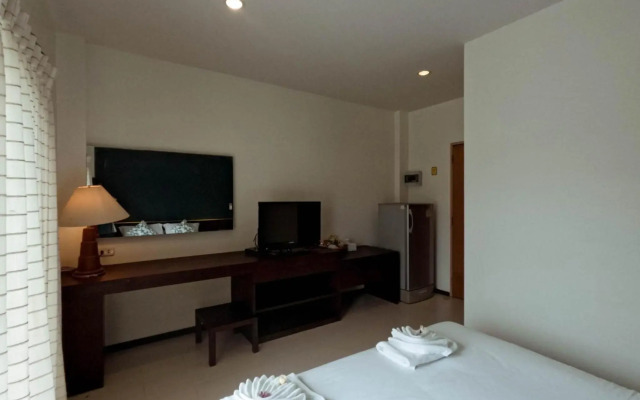 Le Ranong Bistro and Guesthouse