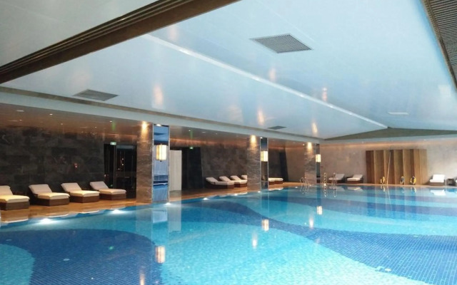 Fu Rong Ge Hotel